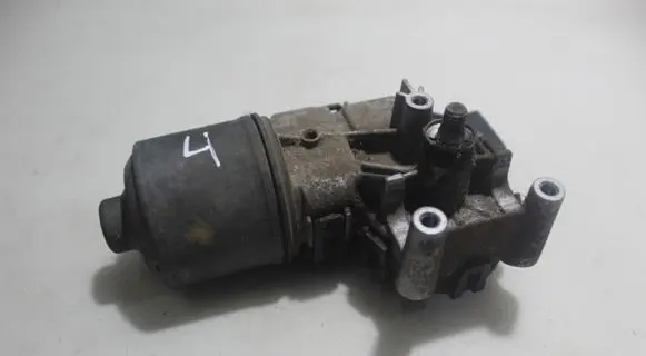 Skoda Fabia Mk1 (6Y) Wiper motor 0390241524