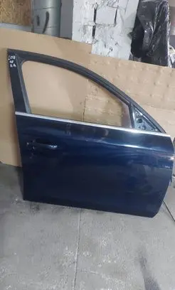 Audi A4 S4 B8 8K Front door LZ5A