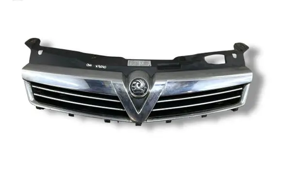 Opel Astra H Front bumper upper radiator grill 13225788 13225789