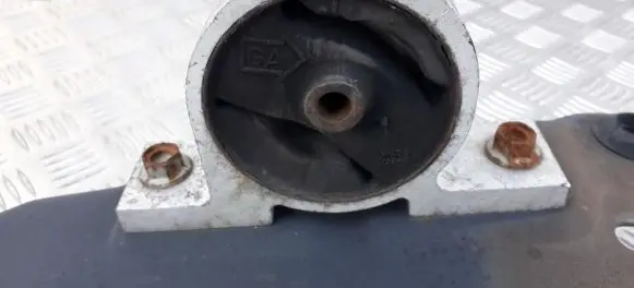 Nissan Almera N16 Engine mount bracket 112715m400