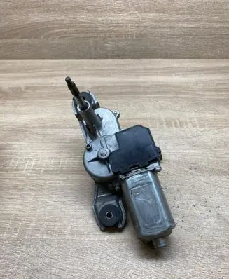 Toyota Corolla E120 E130 Rear window wiper motor 8513002020 1592006213