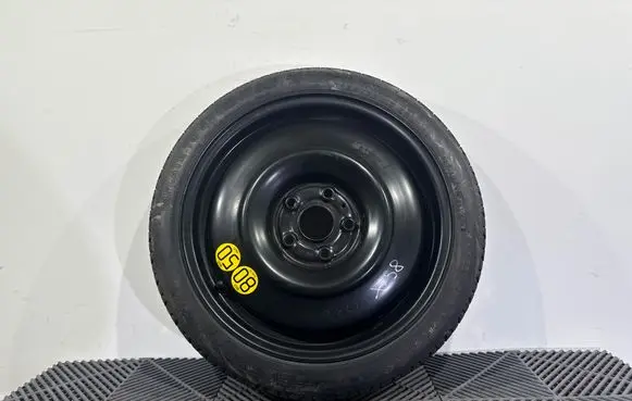 Toyota Auris E180 R17 spare wheel 