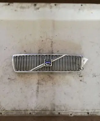 Volvo S80 Front bumper upper radiator grill 9178087