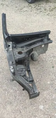 Front quarter panel