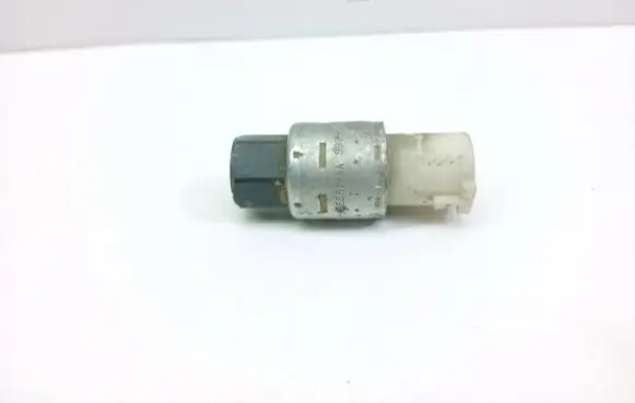 Ford Focus Air conditioning (A/C) pressure sensor 95BV19E561AA