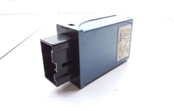 Mazda 323 Other control units/modules BJ3F67830B 3281147