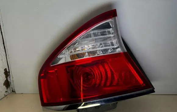 Subaru Legacy Rear/tail lights
