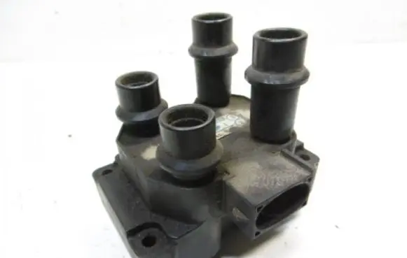 Ford Escort High voltage ignition coil 928F-12024-BE