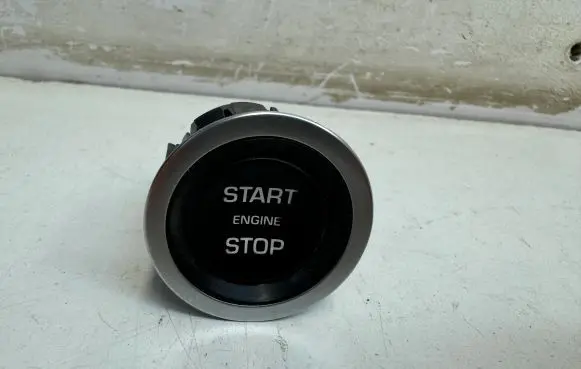 Land Rover Discovery 5 Engine start stop button switch GPLA14C376AB