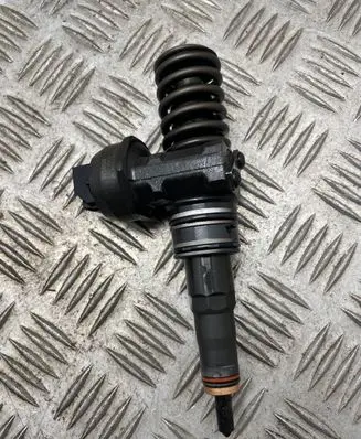 Seat Altea XL Fuel injector 038130073bn 0414720313