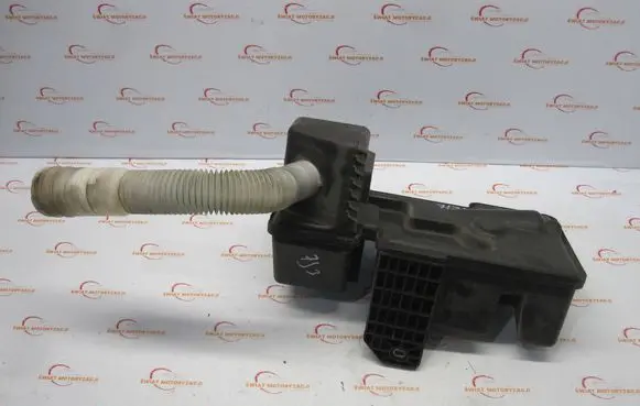 Volkswagen Tiguan Windshield washer fluid reservoir/tank 5N0955453A 1K6955651