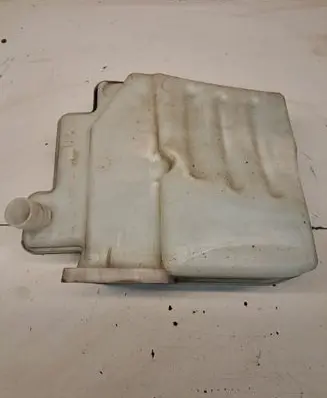 Volkswagen Golf VI Lamp washer fluid tank 1K0955453Q