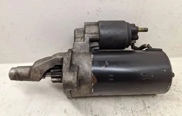 Audi A6 S6 C5 4B Starter motor 0001109021