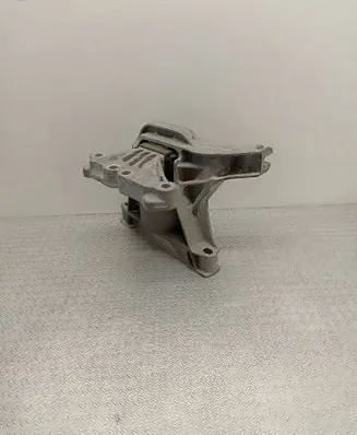 Citroen C4 II Picasso Engine mount bracket 4A103720