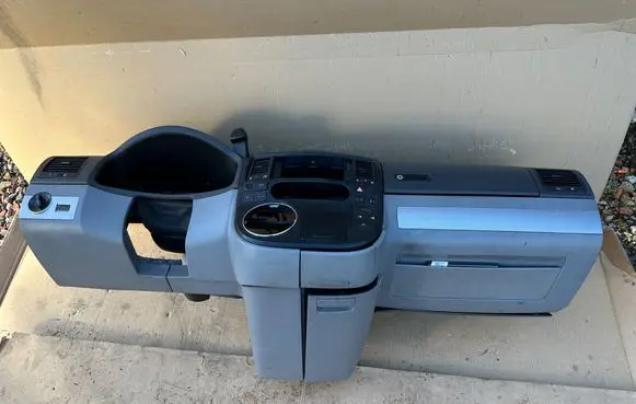 Volkswagen Multivan T5 Dashboard DESKAMULTIT51