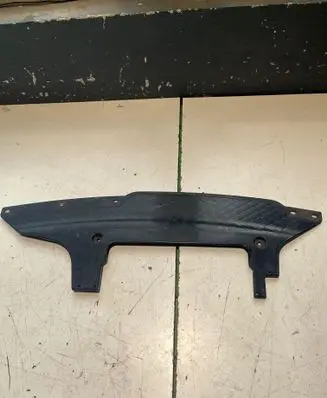 BMW 5 F10 F11 Rear bumper mounting bracket 19017411