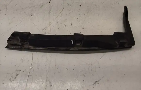 Volkswagen Sharan Front bumper mounting bracket 7M0807183