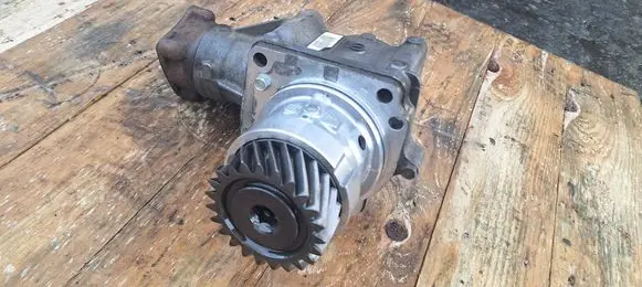 Honda CR-V Gearbox transfer box case 1000621