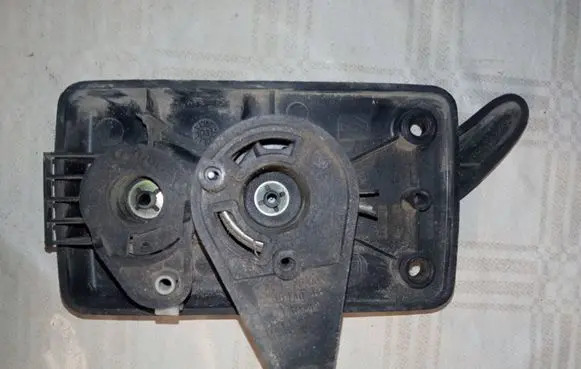 Renault Master II Rear door interior handle 7700352