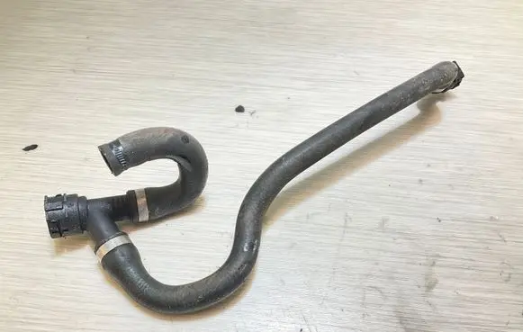 BMW X3 E83 Engine coolant pipe/hose 7789464
