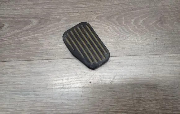 Clutch pedal
