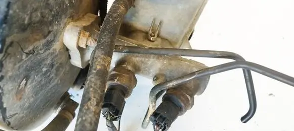 Volvo S60 Master brake cylinder 