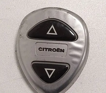 Citroen C5 Suspension ride height/mode switch 9633261277 9654308177 9627701677