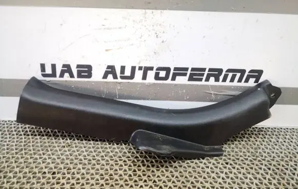 Hyundai i40 Rear seat side bottom trim 858853Z000