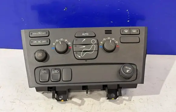 Volvo S60 Interior fan control switch 8691948