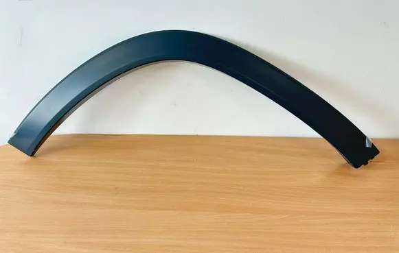 Mercedes-Benz GLS X167 Front arch trim A1678804505 A16788045059999