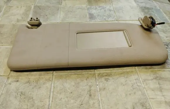 Audi A6 S6 C5 4B Sun visor 4B0857552