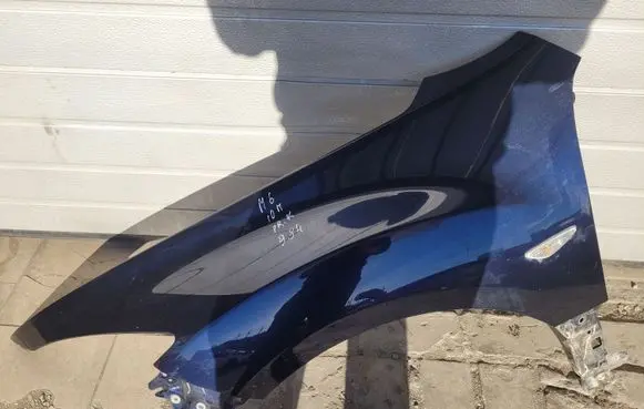 Mazda 6 Fender