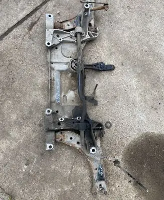 Volkswagen Golf V Front subframe