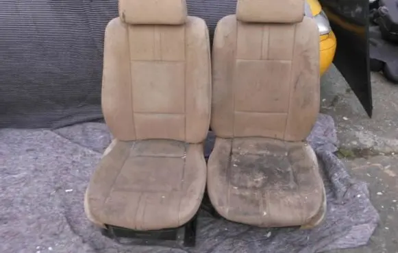 Seat set