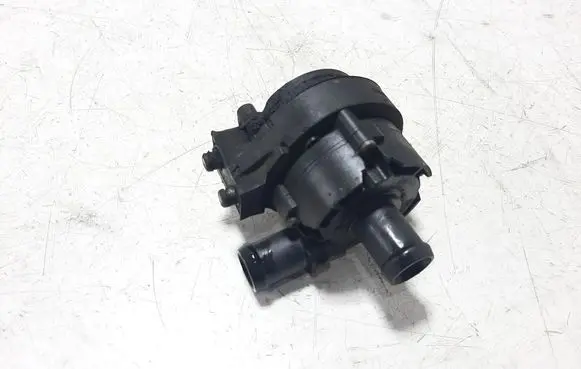 Volkswagen Golf VII Electric auxiliary coolant/water pump 5G0965567