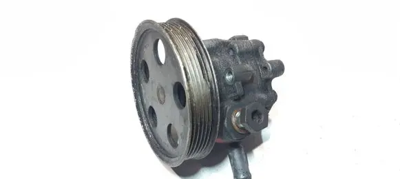Audi A4 S4 B7 8E 8H Power steering pump 06B145255