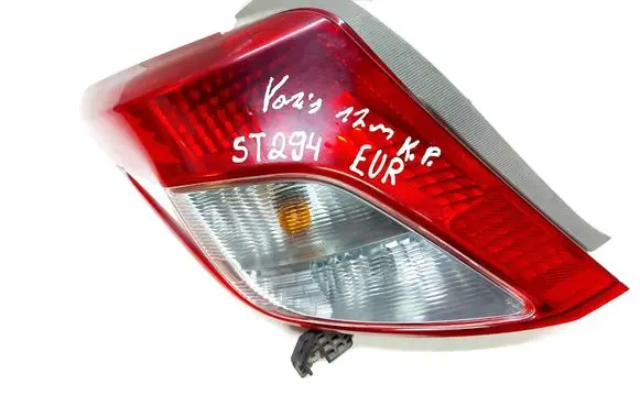 Toyota Yaris Rear/tail lights