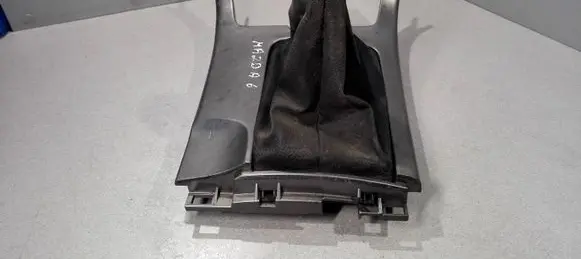 Mazda 6 Gear shifter surround trim plastic GJ6A64334 Gj6A64341