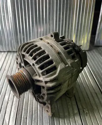 Renault Scenic III - Grand scenic III Generator/alternator 8200660041B 0124525151 BRBSS14V