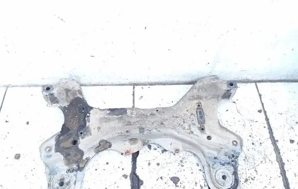Seat Leon (1M) Front subframe 