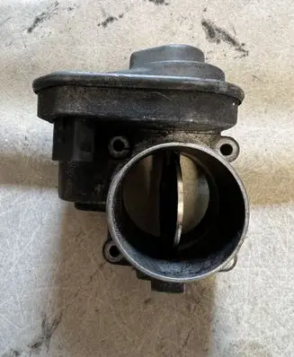 Dodge Nitro Throttle valve