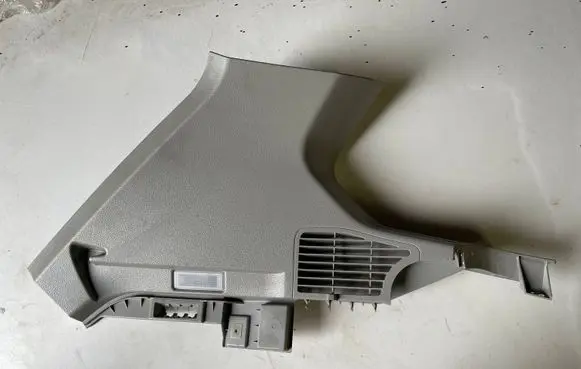 BMW X3 F25 (D)pillar trim (top) 7228139 02103104105