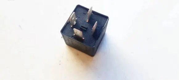Audi A6 S6 C6 4F Other relay 8K0951253