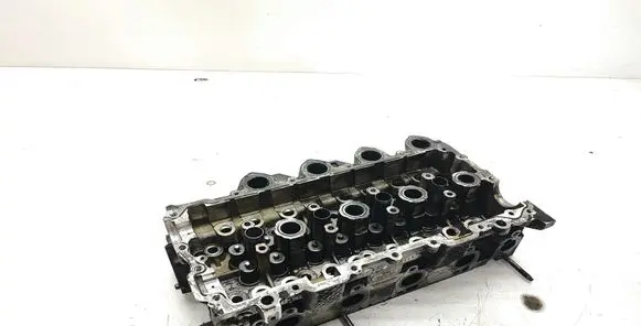 Citroen C5 Engine head 9655911480