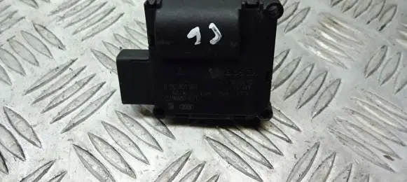 Audi A6 Allroad C6 A/C air flow flap actuator/motor 4F0820511A