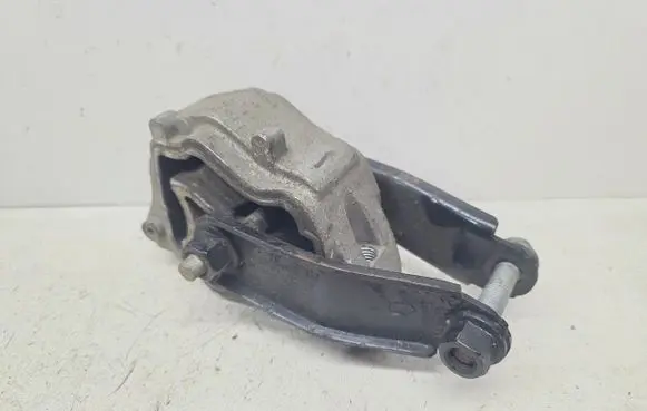 Volvo XC60 Engine mount bracket 9487475