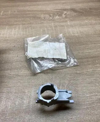 Mercedes-Benz E W211 Front parking sensor holder (PDC) A2118850367