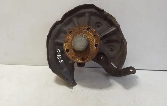 Rear wheel hub