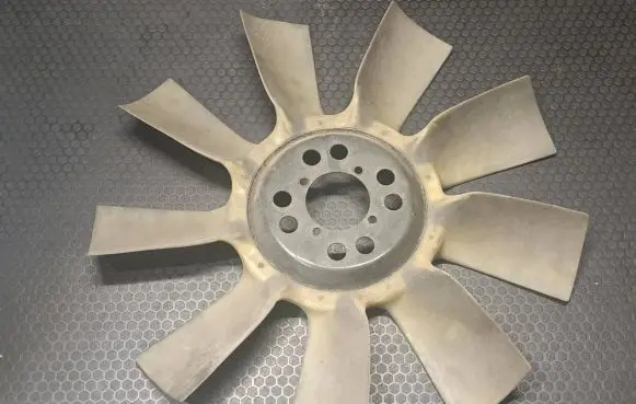 Dodge Nitro Fan impeller 52029288AB