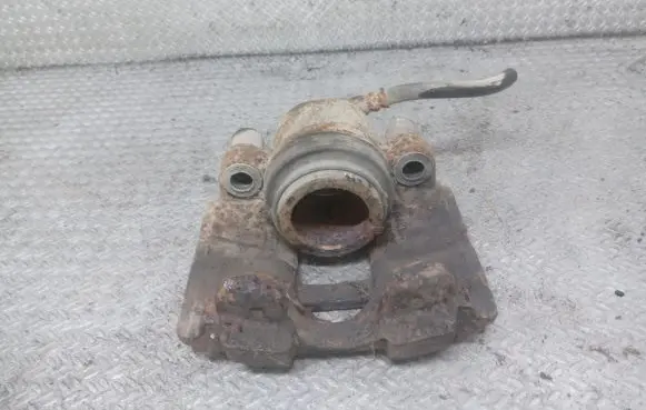 Toyota Yaris Front brake caliper